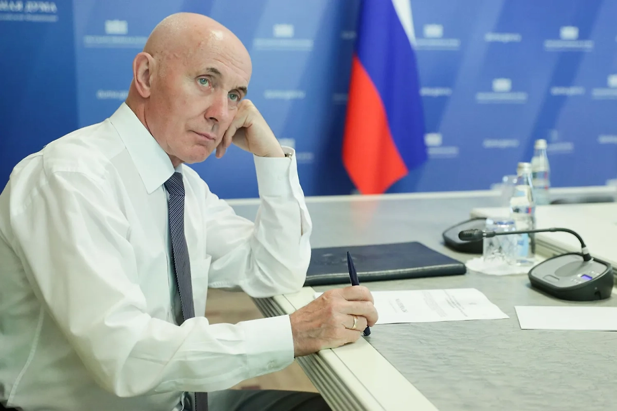 Заслуженный юрист России Юрий Синельщиков. Фото © Wikipedia / Duma.gov.ru