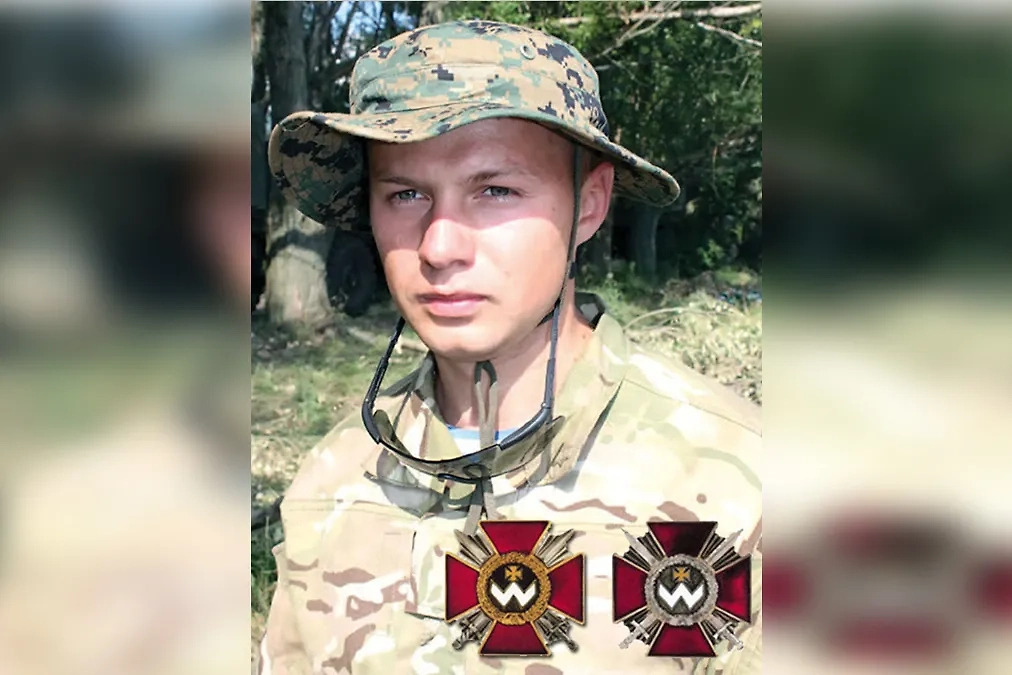 Награждённый за зверства Олег Апостол. Фото © Facebook (признан экстремистской организацией и запрещён на территории Российской Федерации) / Олег Апостол