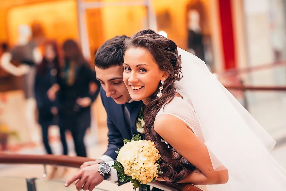 Можно ли жениться 5 января 2025 года. Фото © Shutterstock / FOTODOM / Emotions studio