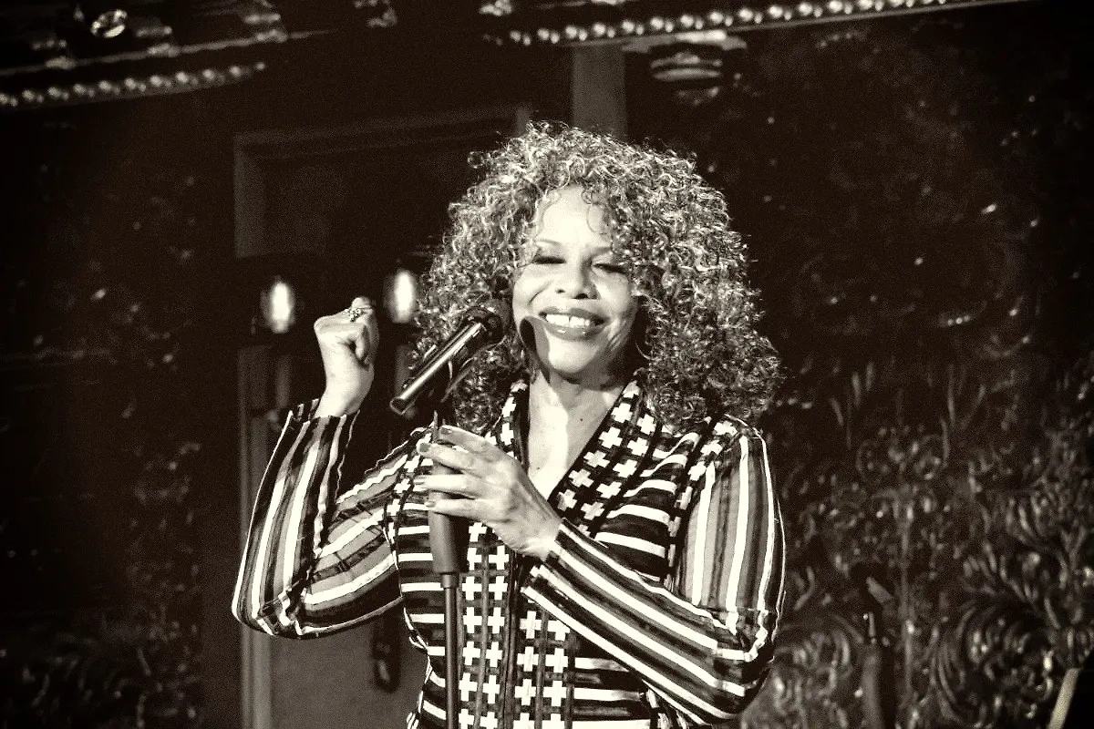 Вокалистка известной американской группы Chic Альфа Андерсон. Обложка © Getty Images / Steven A Henry