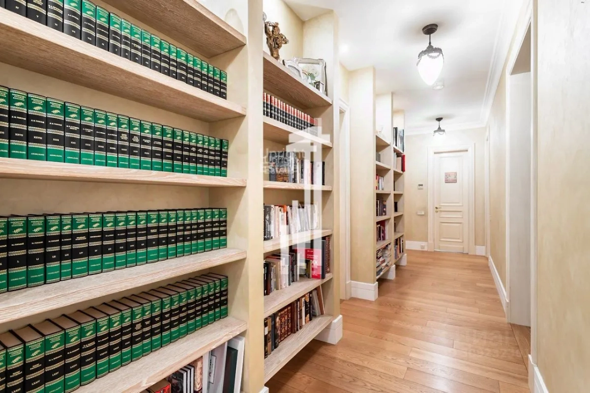 Интерьеры предполагаемой квартиры Сони Шац. Фото © cian.ru