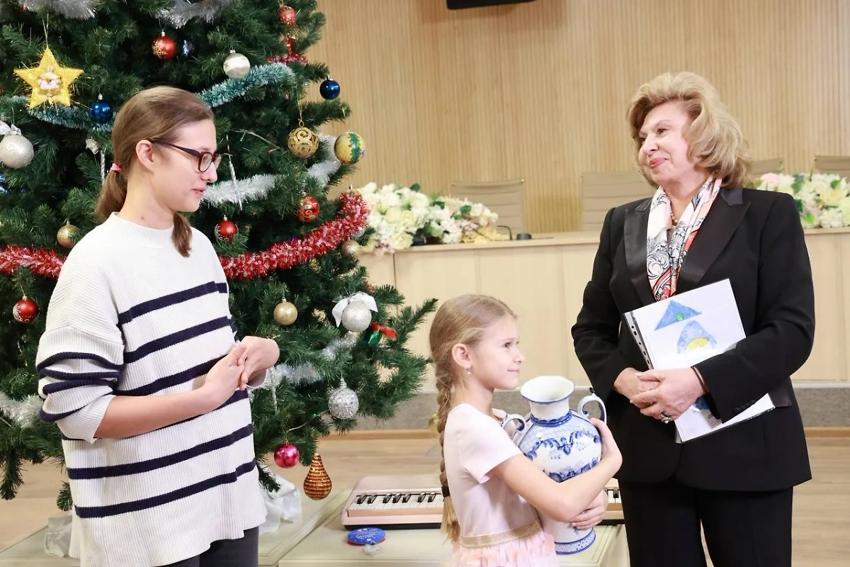 Москалькова исполнила мечту 7-летней Веры. Фото © Telegram / Омбудсмен Москалькова Татьяна