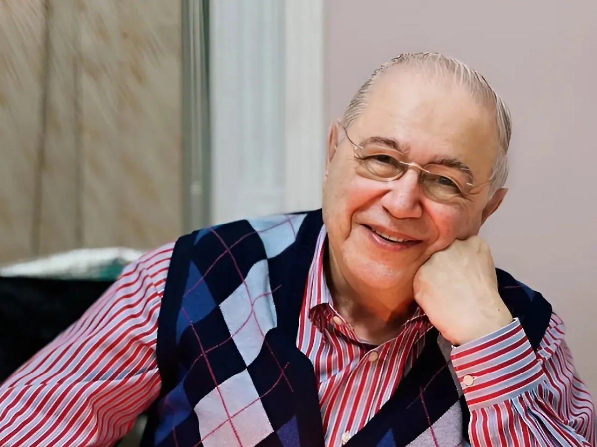 Артист Евгений Петросян. Обложка © Instagram (признан экстремистской организацией и запрещён на территории Российской Федерации) / petrosyanevgeny