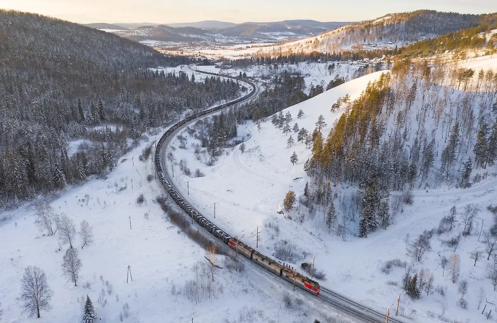 Красноярский край. Участок Транссибирской магистрали на Восточно-Сибирской железной дороге. Фото © ТАСС / Александр Манзюк