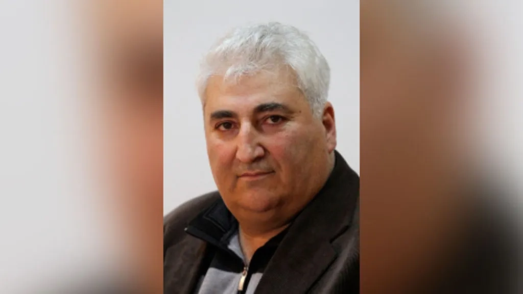 Артак Махсудян. Обложка © old.akzs.ru