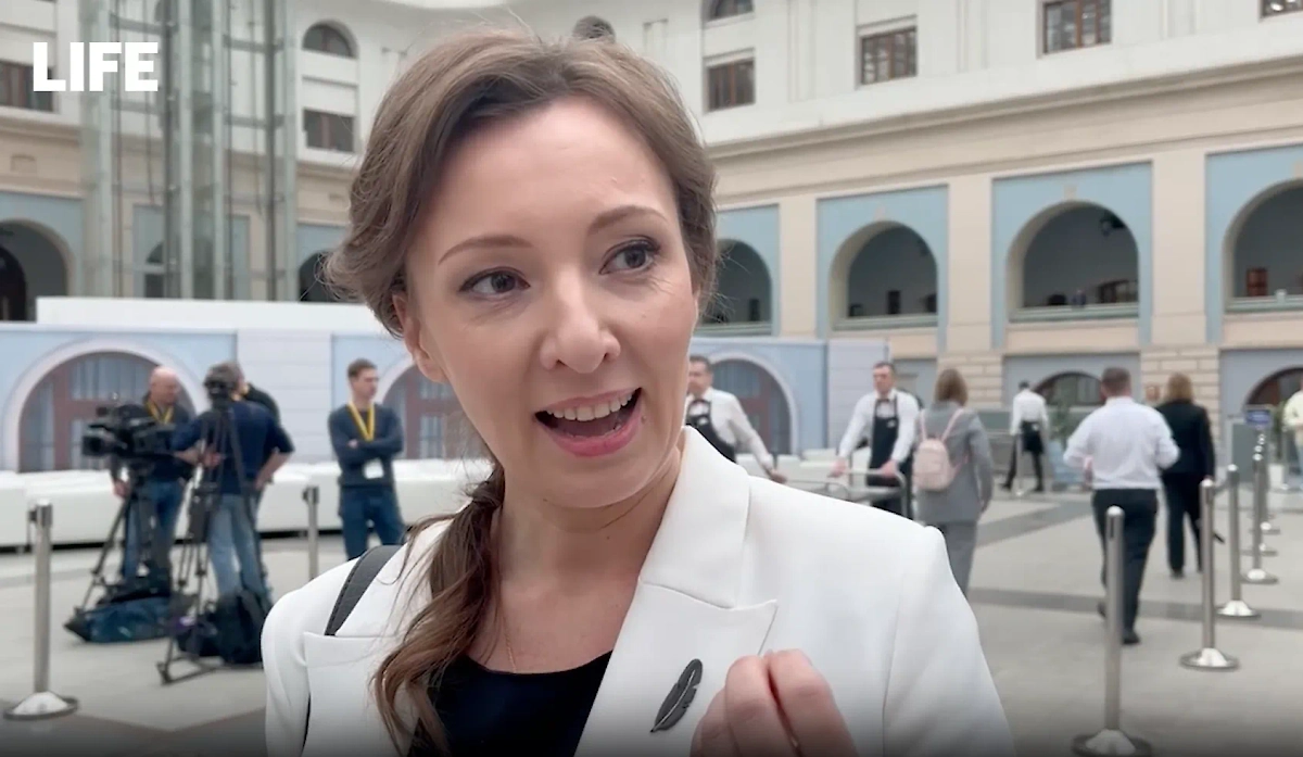 Зампредседателя Госдумы РФ Анна Кузнецова — о Послании Президента РФ Владимира Путина. Видео © Life.ru