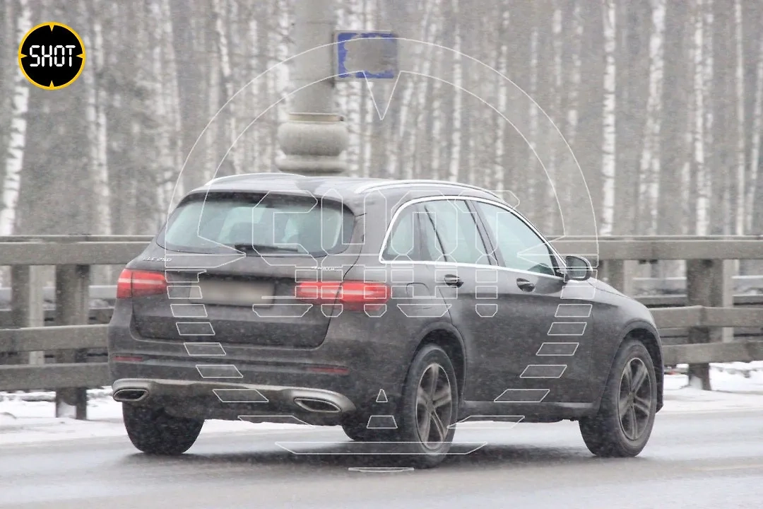 Угнанный "мерседес" убитой в Подмосковье бизнесвумен, владелицы ТИАЛ Светланы Филанович. Обложка © Telegram / SHOT