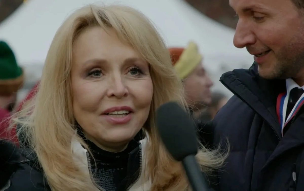 Ольга Кормухина стала одной из участниц митинга-концерта на Красной площади, посвящённого 10-летию воссоединения Крыма с Россией. Обложка © Life.ru