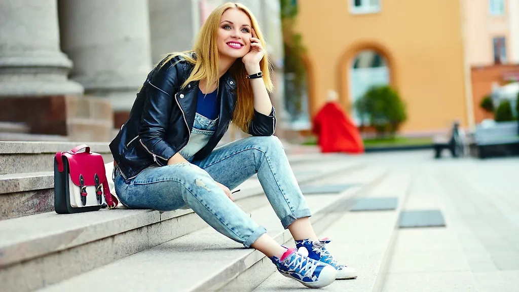 Подбор идеальной обуви для весеннего сезона. Фото © Freepik / Halayalex