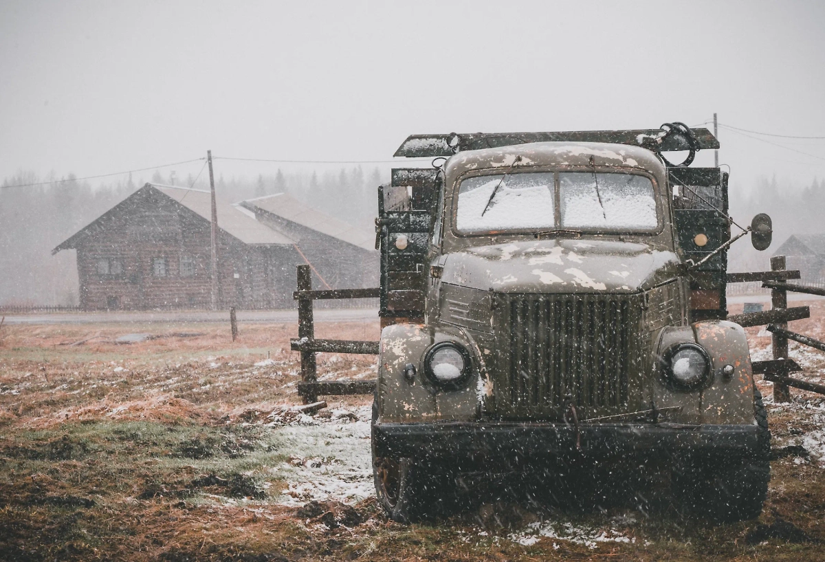 В народе день 12 марта неспроста прозвали "разрушителем дорог". Фото © Artem Maltsev / Unsplash 