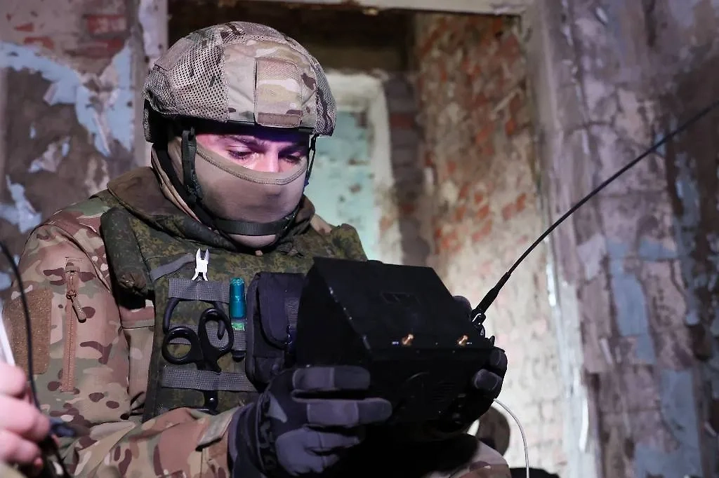 Российские дроны уничтожают лучшее оружие ВСУ. Обложка © ТАСС / Дмитрий Ягодкин