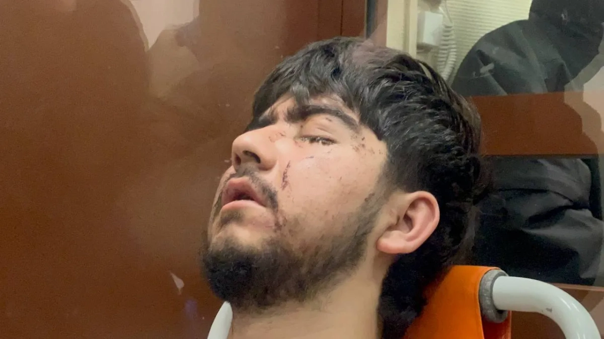 Мухаммадсобир Файзов в зале суда. Фото © Life.ru