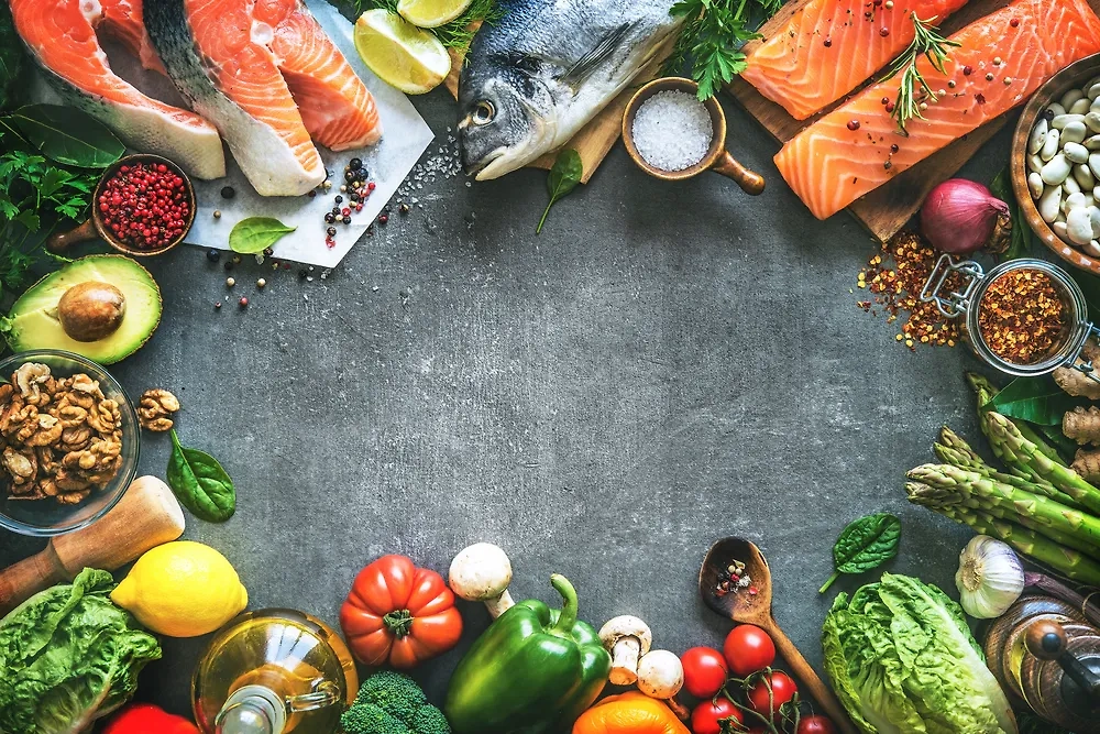 "Радуга" на тарелке поможет победить тревогу и стресс. Обложка © Shutterstock / FOTODOM