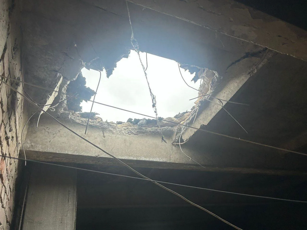 Повреждения в больнице в Херсонской области после удара ВСУ. Фото © t.me / SALDO_VGA