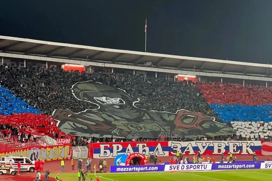 Фанаты сербской "Црвены Звезды" поддержали россиян после теракта в "Крокусе". Обложка © Instagram (Соцсеть запрещена в РФ; принадлежит корпорации Meta, которая признана в РФ экстремистской) / czvbg_novosti