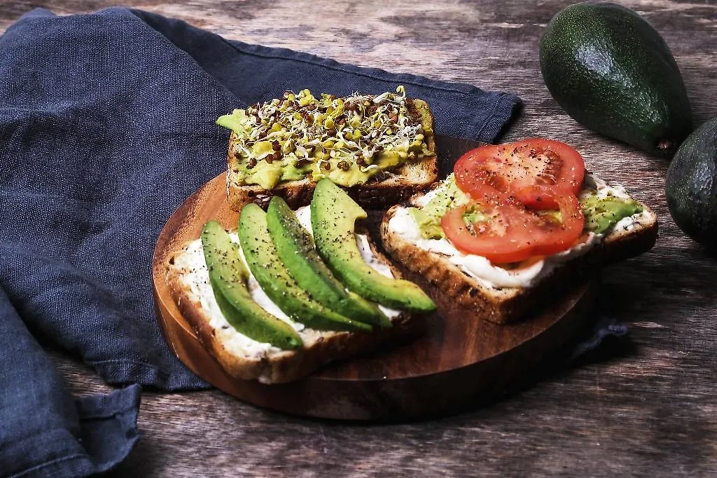 Томаты богаты антиоксидантами. Обложка © Freepik / racool-studio