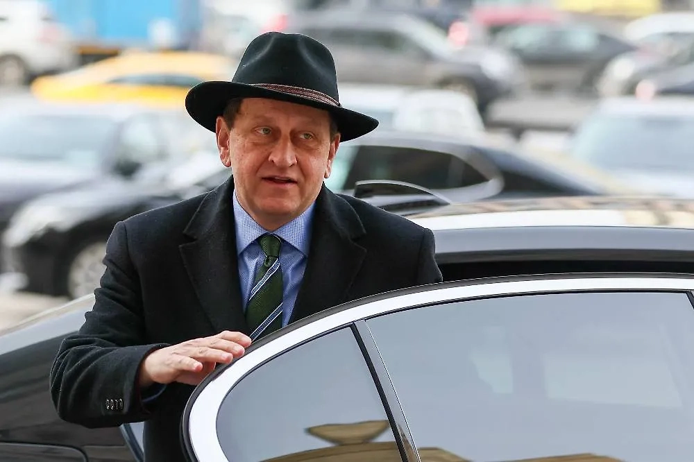 Немецкий посол Александер Ламбсдорф. Обложка © ТАСС / Сергей Бобылев