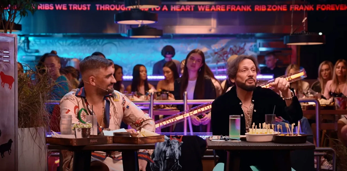 Почему Стас Михайлов похудел, сбросив 17 килограммов? Кадр из видео © YouTube / Gazgolder