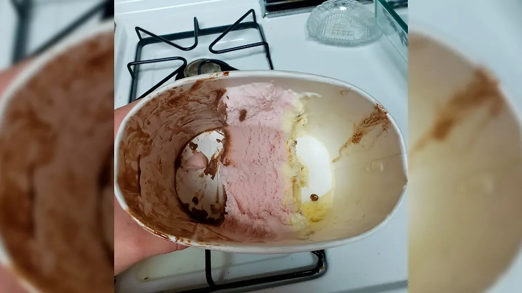 Фото © Reddit / tunnelingballsack