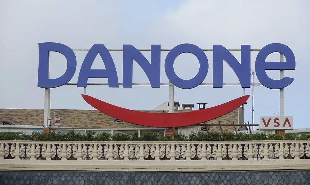 Danone. Обложка © Shutterstock / FOTODOM / 4kclips