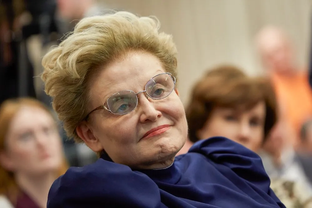 Елена Малышева. Обложка © Агентство «Москва» / Дмитрий Белицкий