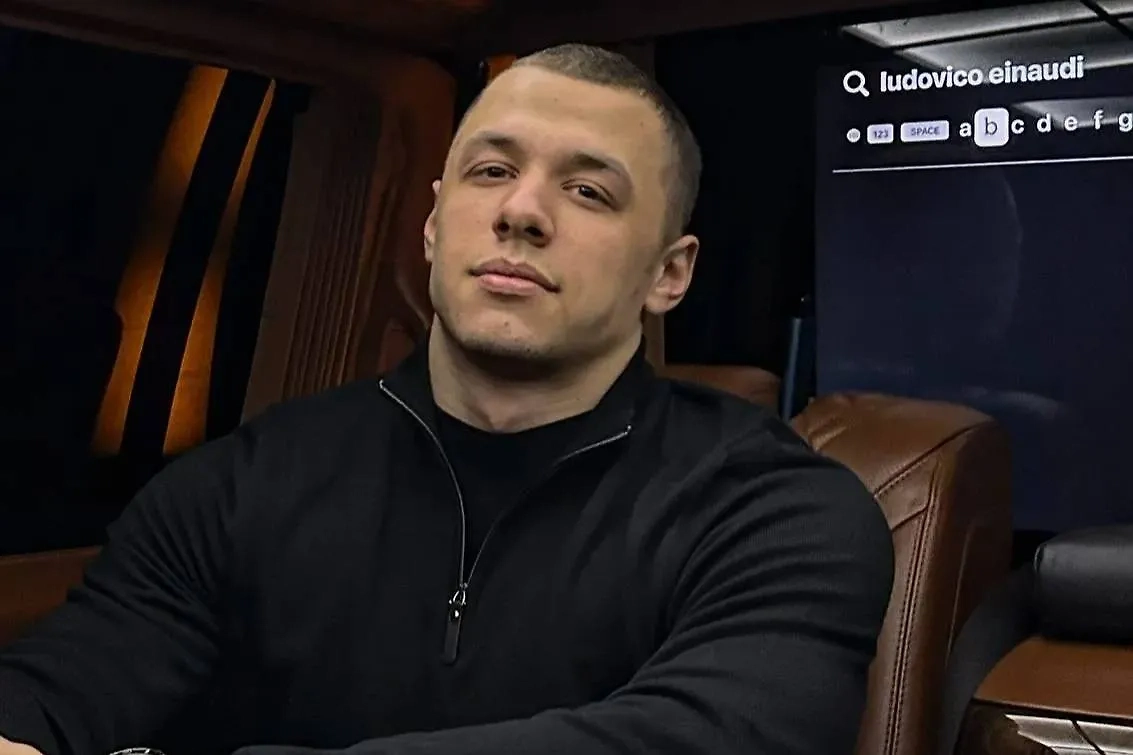 Рэпер Macan. Обложка © Instagram (признан экстремистской организацией и запрещён на территории Российской Федерации) / 1macan