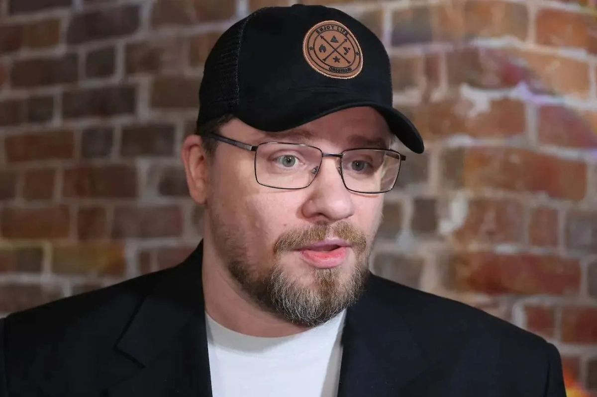 Комик Гарик Харламов. Обложка © ТАСС / Сергей Карпухин