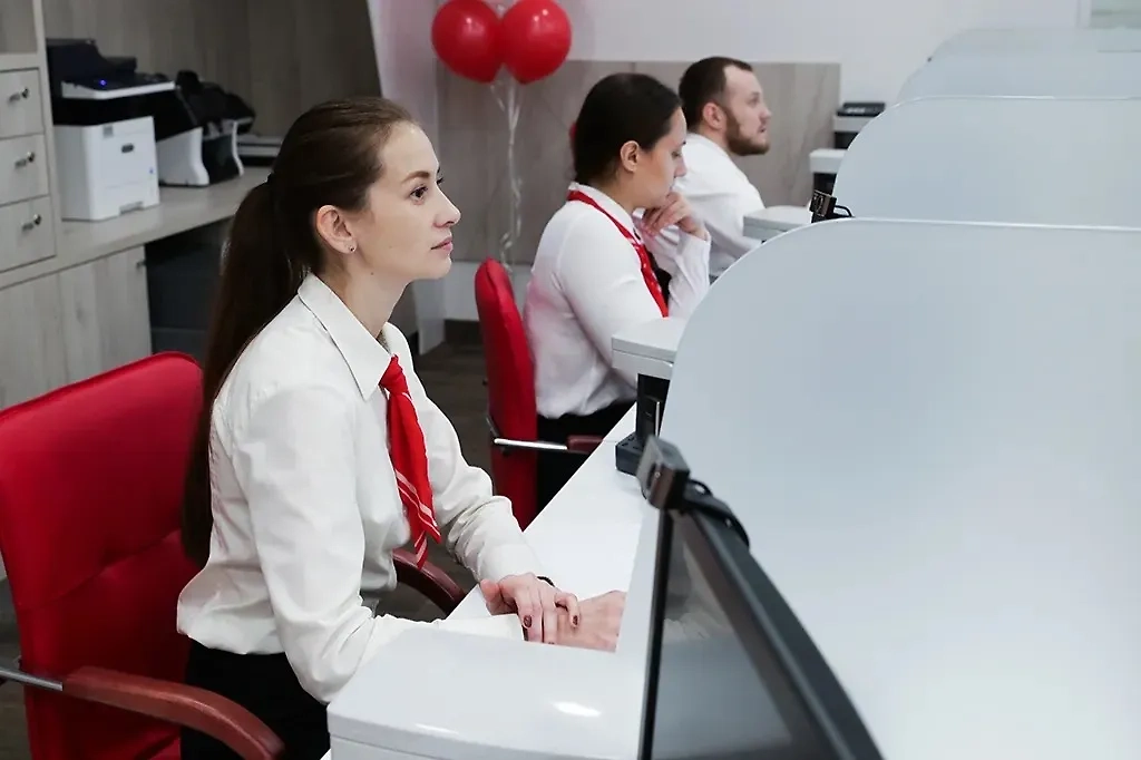 Майские выходные затронут тех, кто работает по стандартному графику. Фото © ТАСС / Кирилл Кухмарь