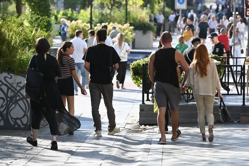 В Москве ждут рекордного тепла. Обложка © Life.ru