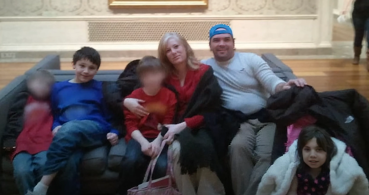 Образцовая американская семья Барнетт винит во всём девушку с инвалидностью, за которой у них не получилось нормально ухаживать. Фото © Youtube / New Detective