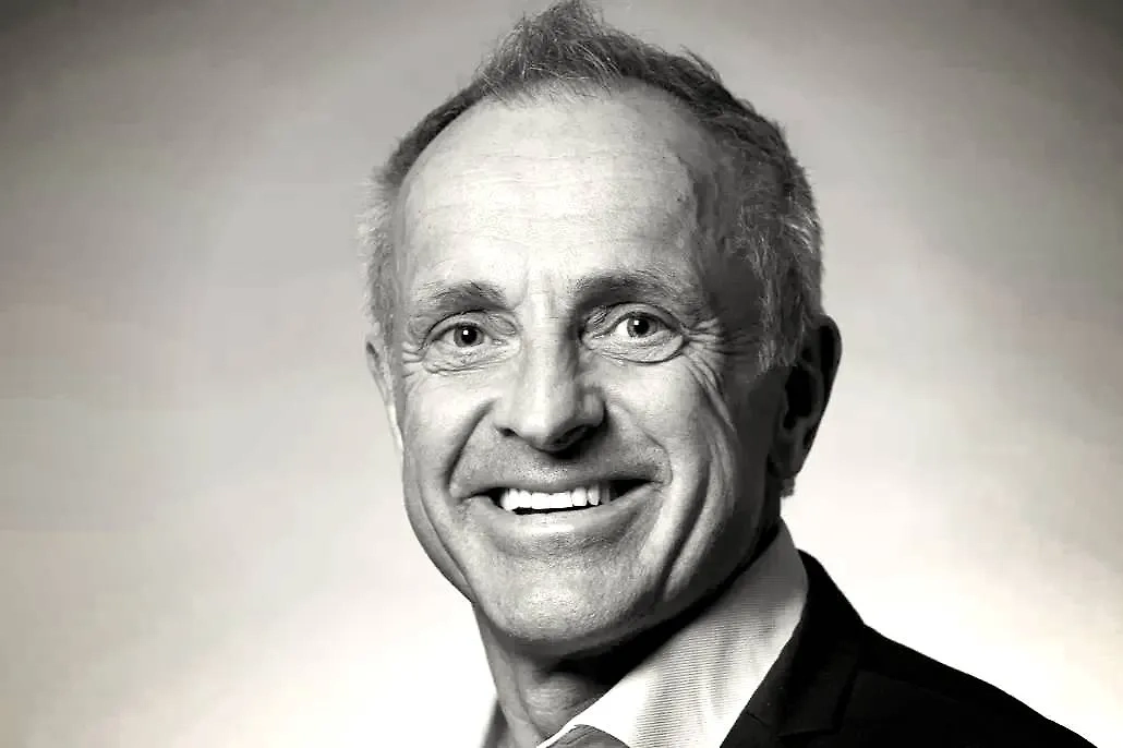 Майкл Халбай. Обложка © kirkbi.com