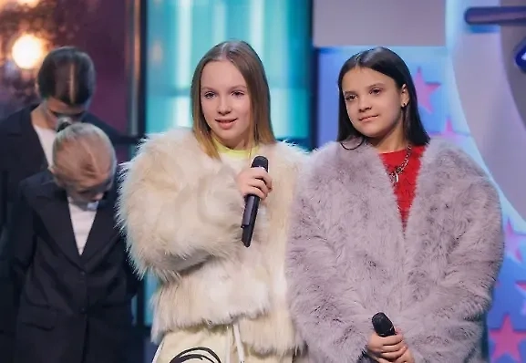 Betsy и Мария Янковская. Обложка © VK / Бэтси