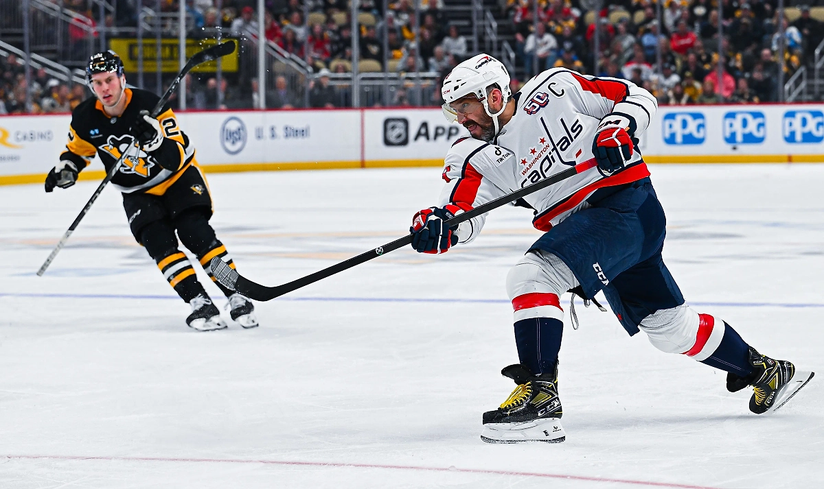 Овечкин забросил 897-ю шайбу в НХЛ. Обложка © Х / Washington Capitals