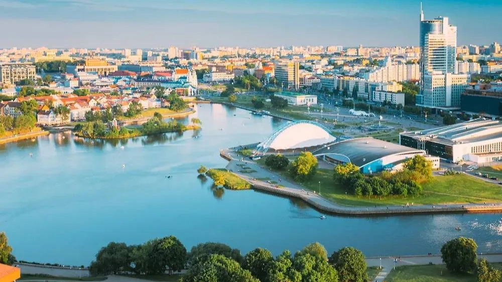 Въехать в Белоруссию россияне могут без загранпаспорта. Фото © Shutterstock / FOTODOM / George Trumpeter