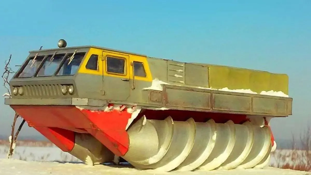 Шнекоход ЗиЛ‑4904 стал шикарным примером советской инженерной мысли. Фото © Youtube / ReМастер