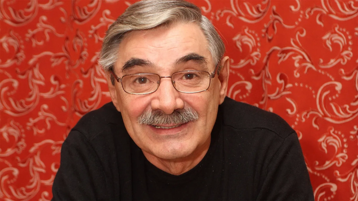 Российский актёр Александр Панкратов-Чёрный. Обложка © Kinopoisk