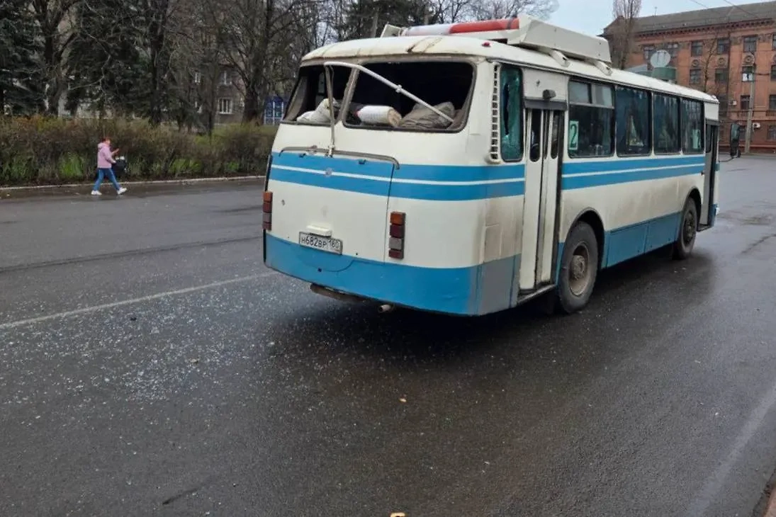 Атакованный автобус. Обложка © Telegram / Приходько РИК