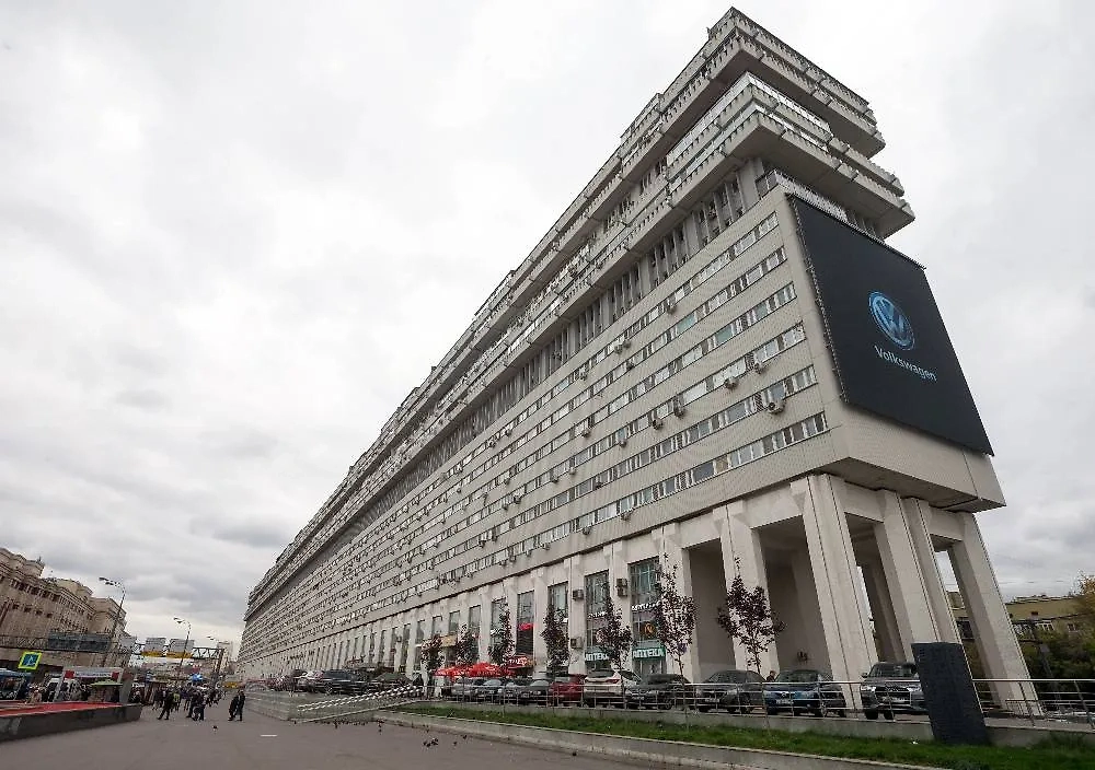 Дом-корабль на Тульской: бетонный монстр советской эпохи. Фото © ТАСС / Дмитрий Серебряков