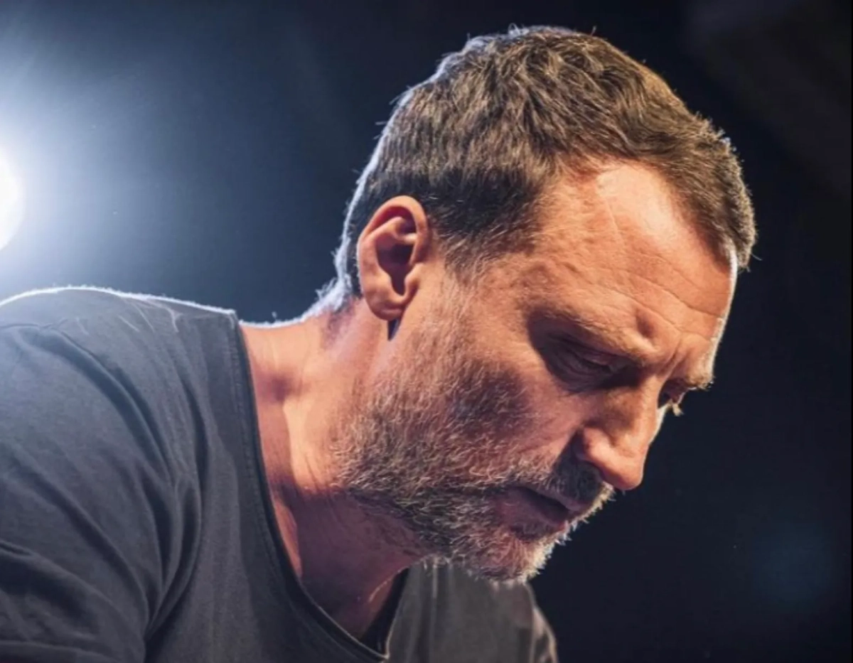 Анатолий Белый*. Обложка © Facebook (признан экстремистской и запрещён на территории Российской Федерации) / Анатолий Белый*