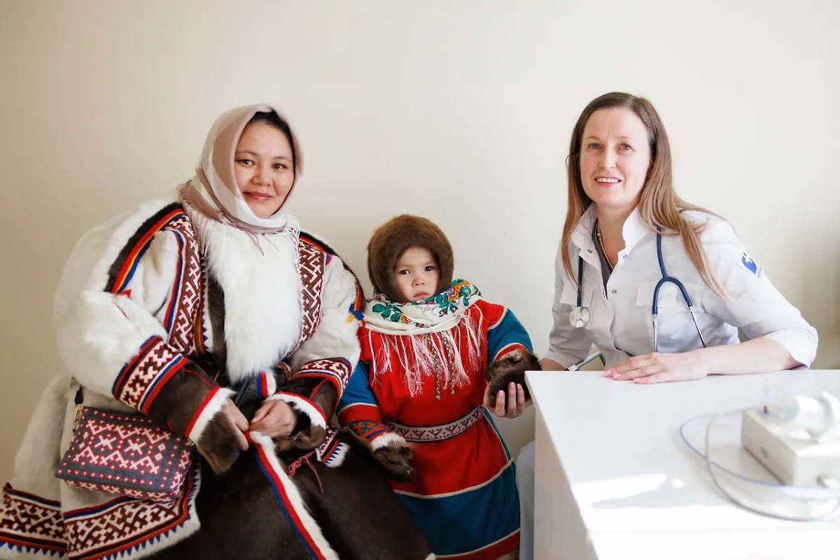 На Ямале прошла серия медосмотров коренных жителей. Обложка © Пресс-служба ОАО «Газром нефть»