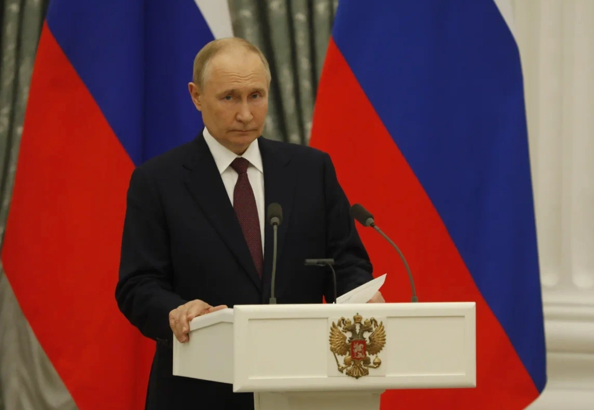 Владимир Путин. Обложка © Life.ru