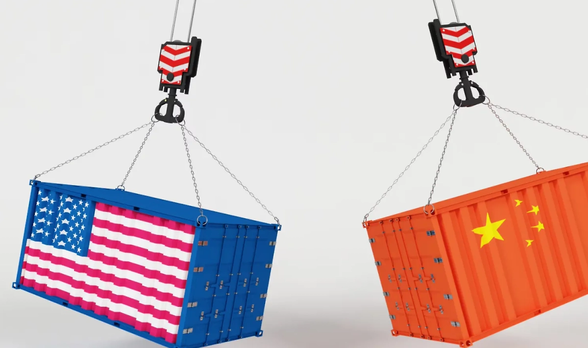 Китай поднимет пошлины на товары из США. Обложка © freepik / kjpargeter