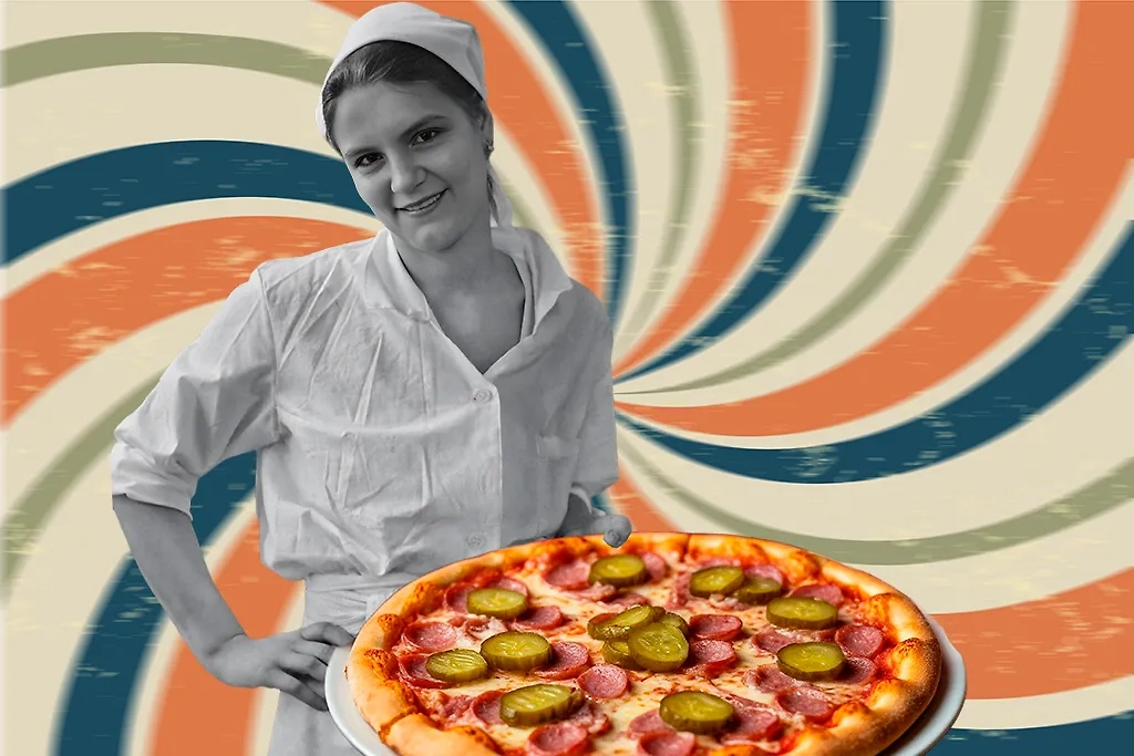 Советская пицца с майонезом и огурцами история народного рецепта. Обложка © Коллаж © Life.ru, фото © «Шедеврум», © ТАСС / Павел Максимов, © Freepik / starline