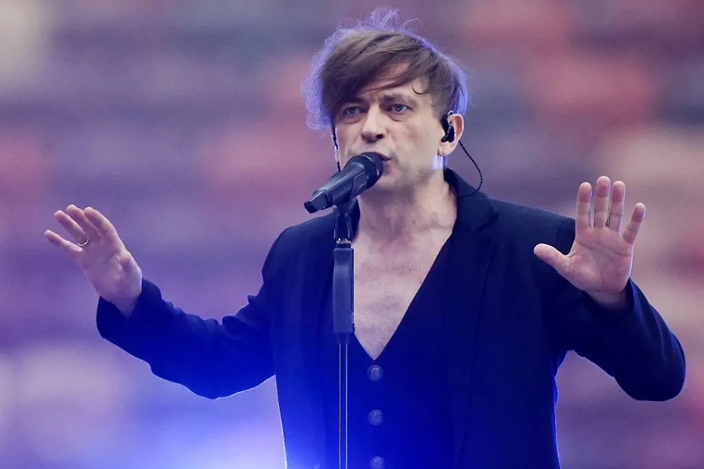 Участник группы «Би-2» Лева* (Игорь/Егор Бортник*). Обложка © ТАСС / Сергей Бобылев