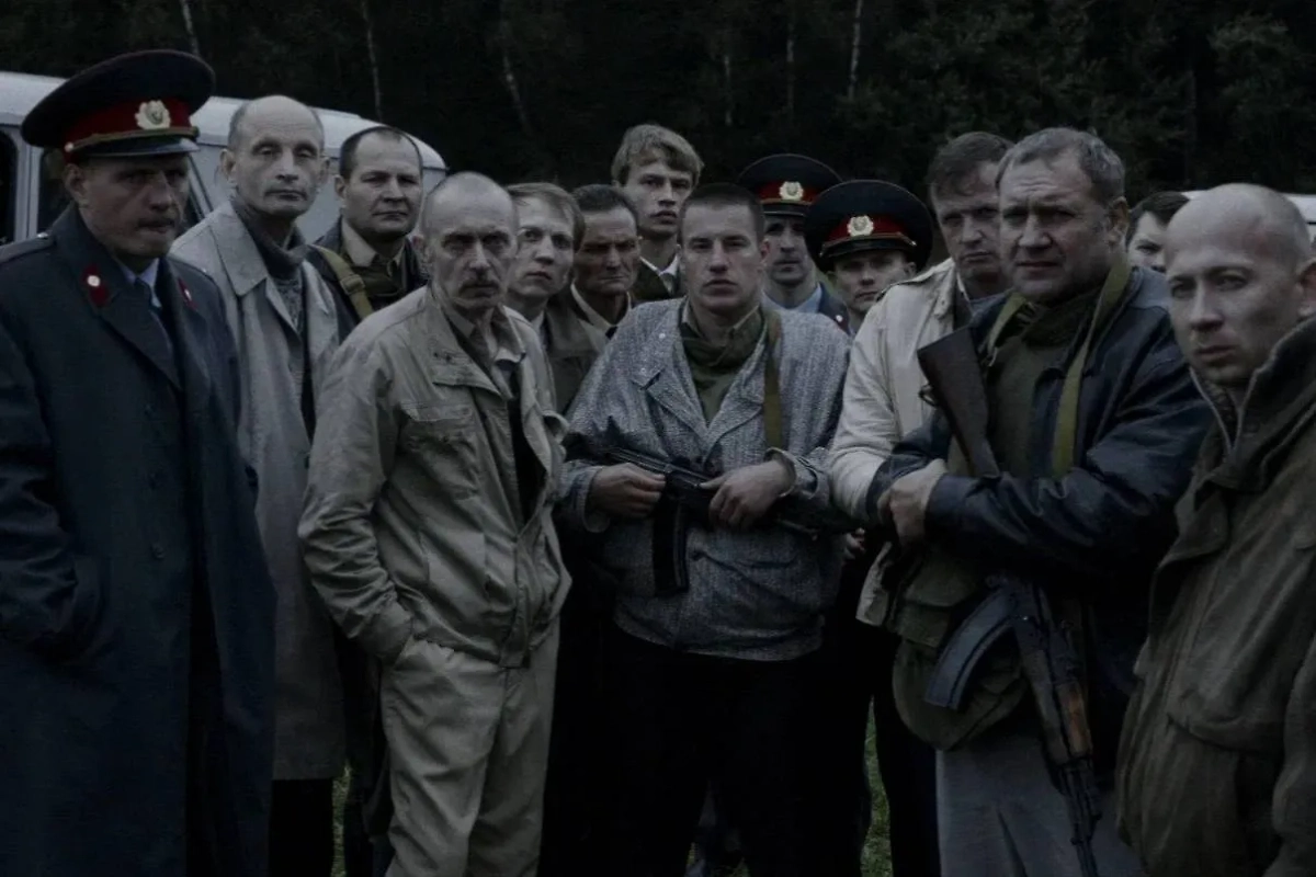 «Казнь» — постсоветская история о суде Линча по-русски. Фото © Кадр из фильма «Казнь», режиссёр Ладо Кватания / Kinopoisk