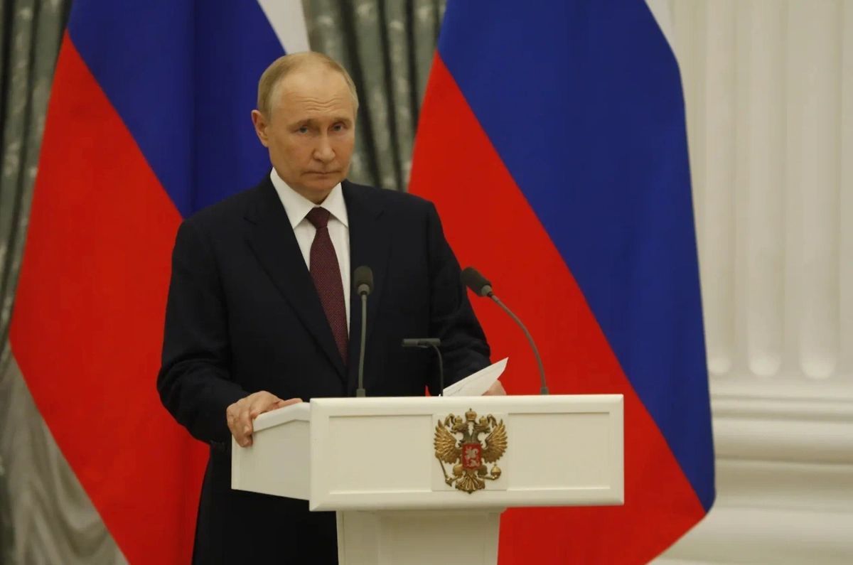 Владимир Путин. Обложка © Life.ru