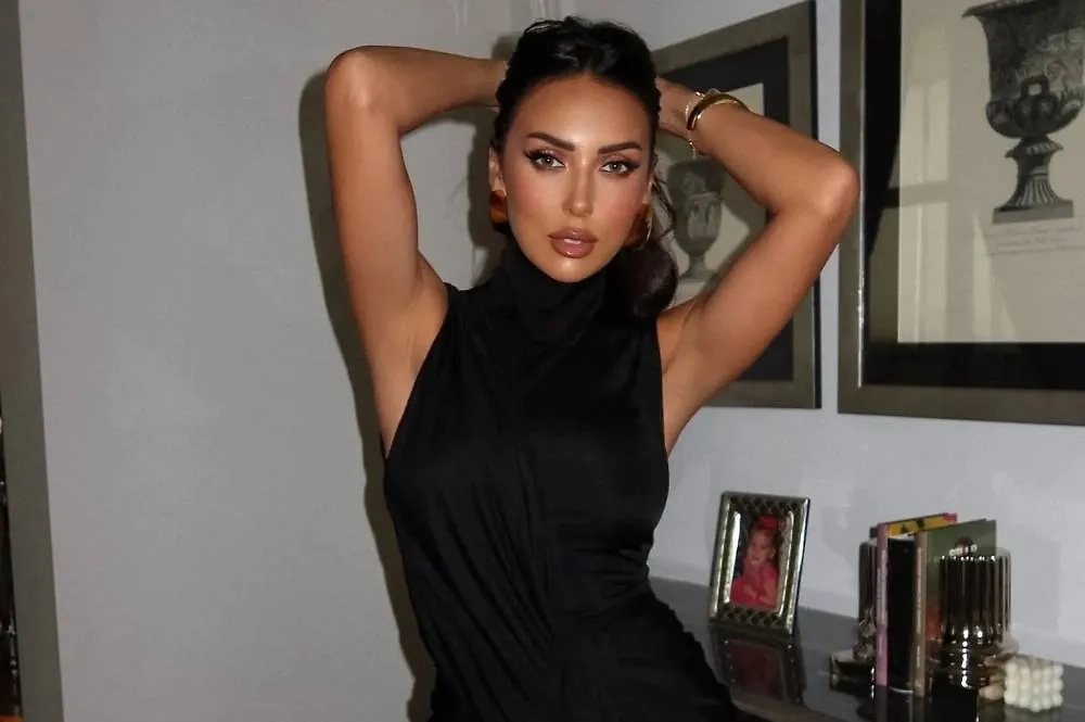 Алсу. Обложка © Instagram (признан экстремистской организацией и запрещён на территории РФ) / alsou_a