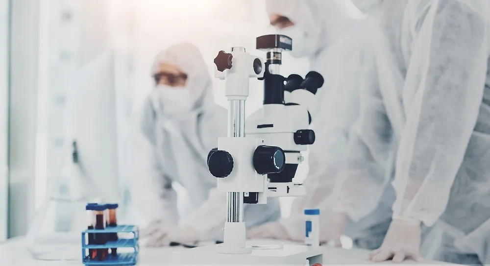 Обложка © Shutterstock / FOTODOM / PeopleImages.com - Yuri A