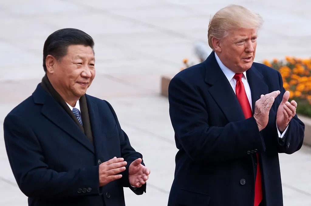 Си Цзиньпин и Дональд Трамп. Обложка © ТАСС / Артем Иванов
