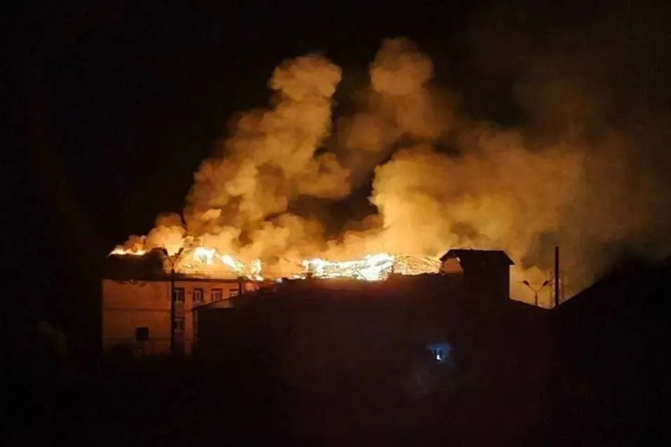 Последствия атаки. Обложка © Telegram / КУРСКИЙ БОМОНДЪ